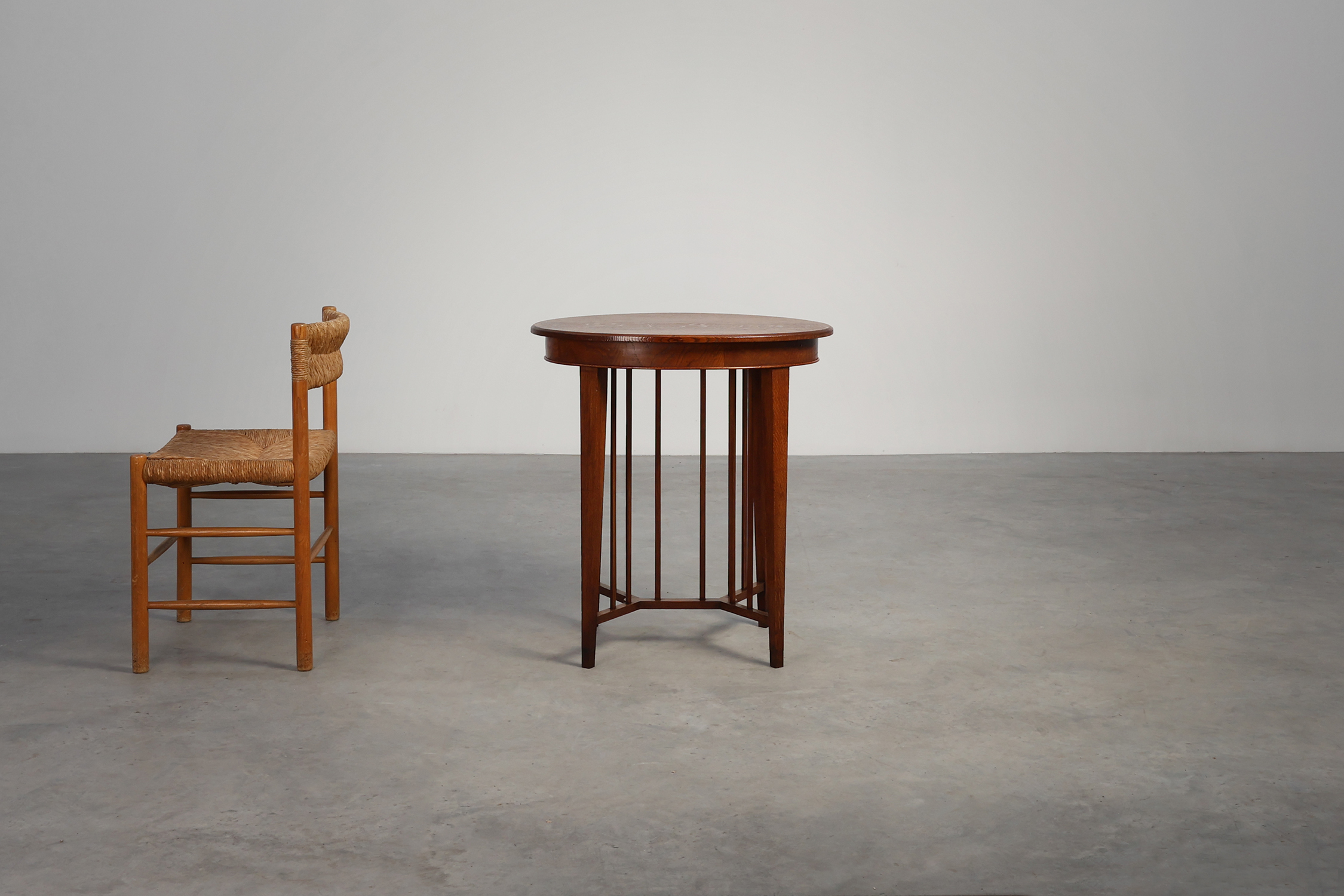 Arts and Crafts Oak Side Table, United Kingdom ca. 1900thumbnail